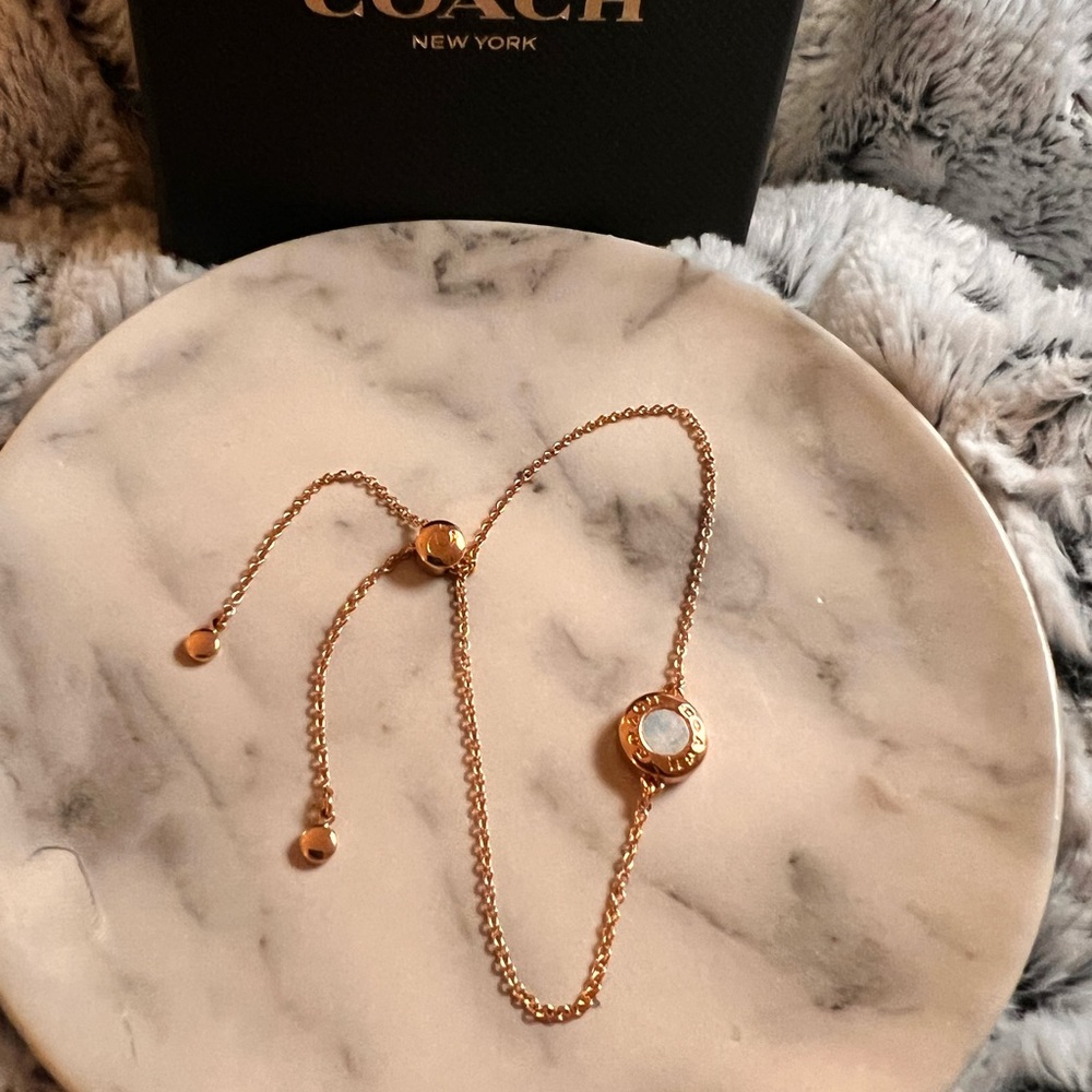 Coach Open Circle Slider Bracelet